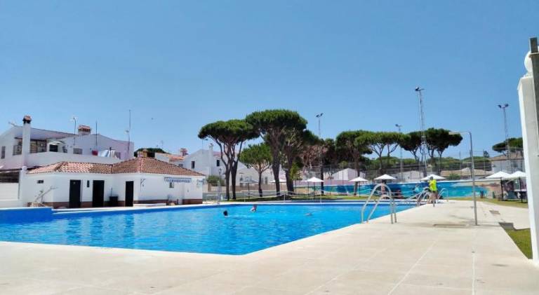 House with private pool, terrace & BBQ | Pets allowed in Chiclana de la Frontera