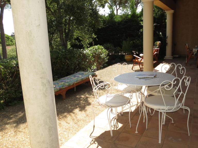 Vacation home with pool — photo 5