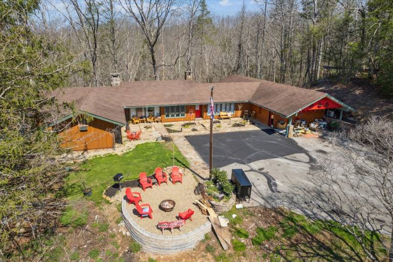 House with garden, sauna & jacuzzi | Nature view — photo 2