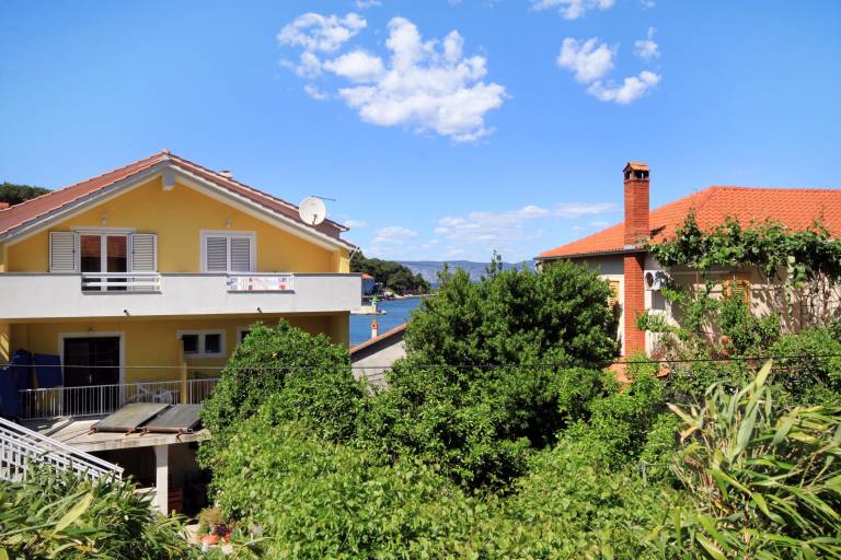 Apartma  Zavala