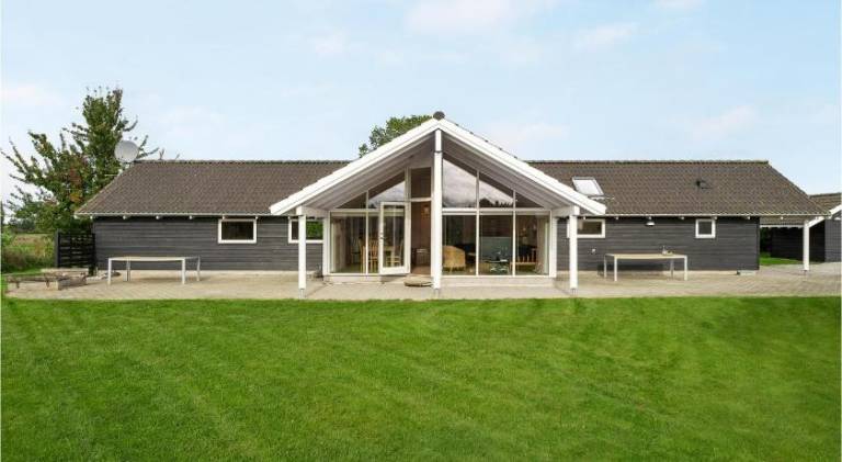 House with jacuzzi | Pet-friendly in Stege