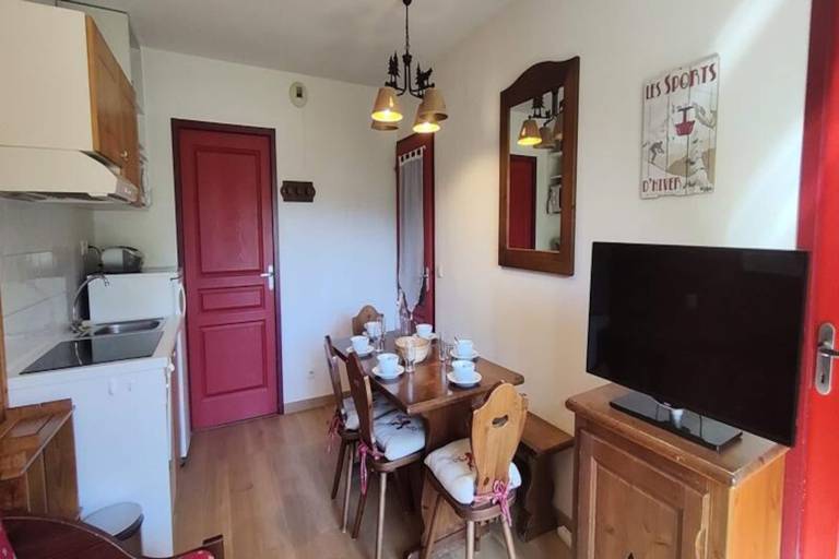 Apartment with 1 room for 6 persons — photo 2