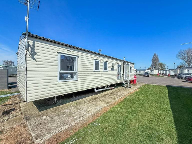 Caravan Brightlingsea