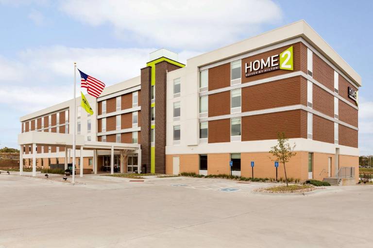 Home2 Suites by Hilton Omaha/West in Omaha, NE