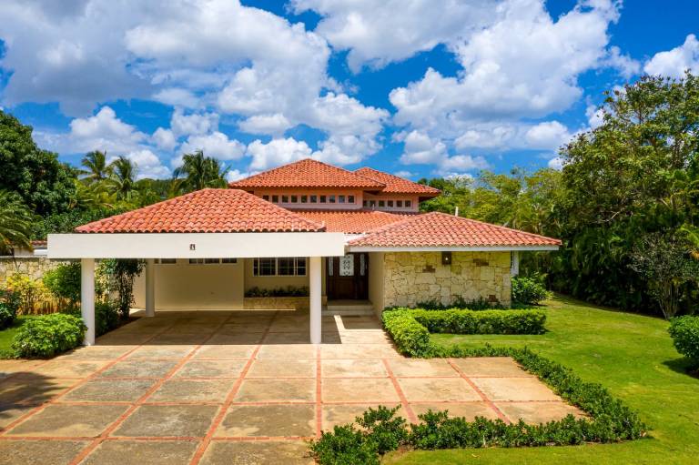 Villa  Catanga