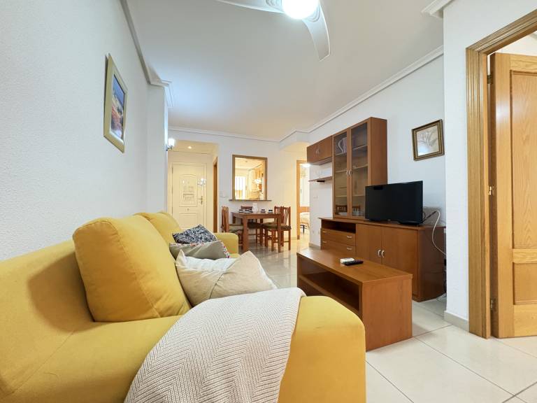 Apartment with patio, pool & garden | Sea view — photo 5