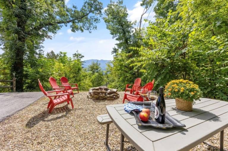 Children-friendly beautiful vacation home with terrace & private pool | Pet-friendly — photo 4