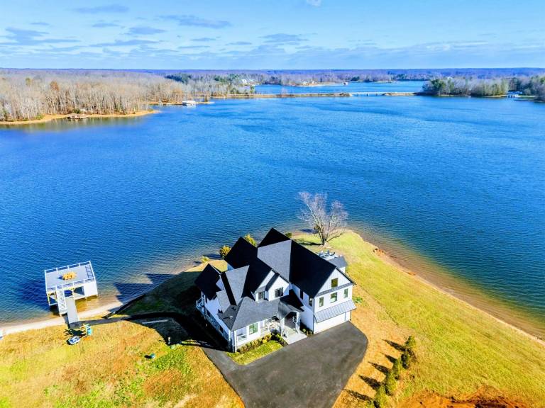 House Lewiston