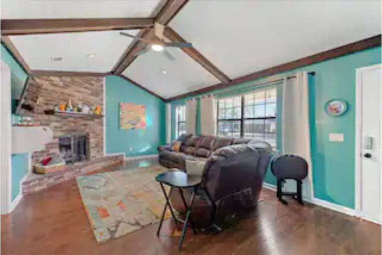 House  Hinesville