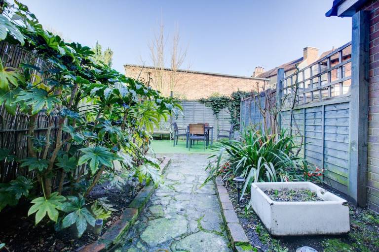 Cottage Aldershot