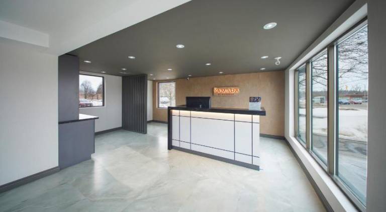 Ramada by Wyndham Kingston — photo 4