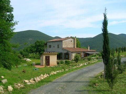 Appartamento Pomaia
