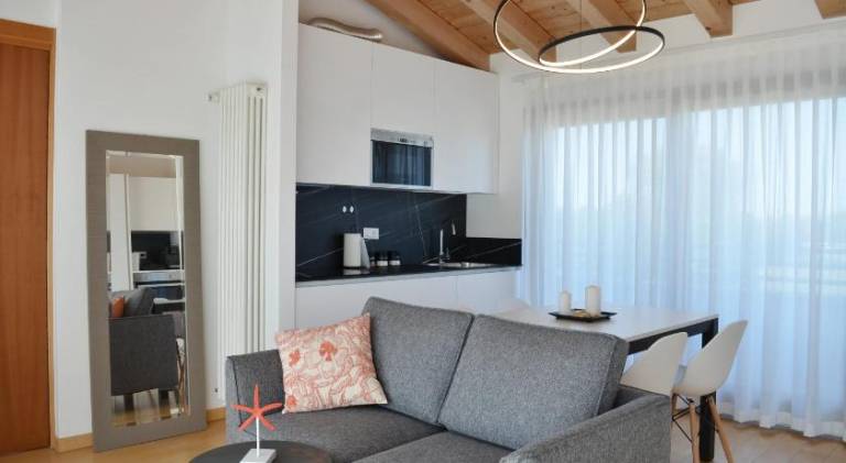 Rental apartment with jacuzzi & pool | Dogs allowed — photo 2