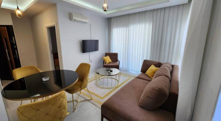 Apartment with garden & pool — photo 2