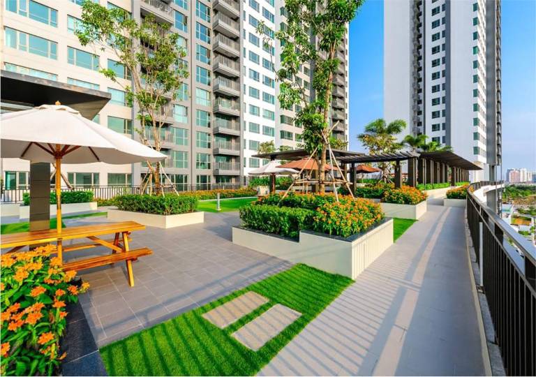 RIVIERA POINT Lux & Spacious 3Br Condo10' to SECC — photo 4