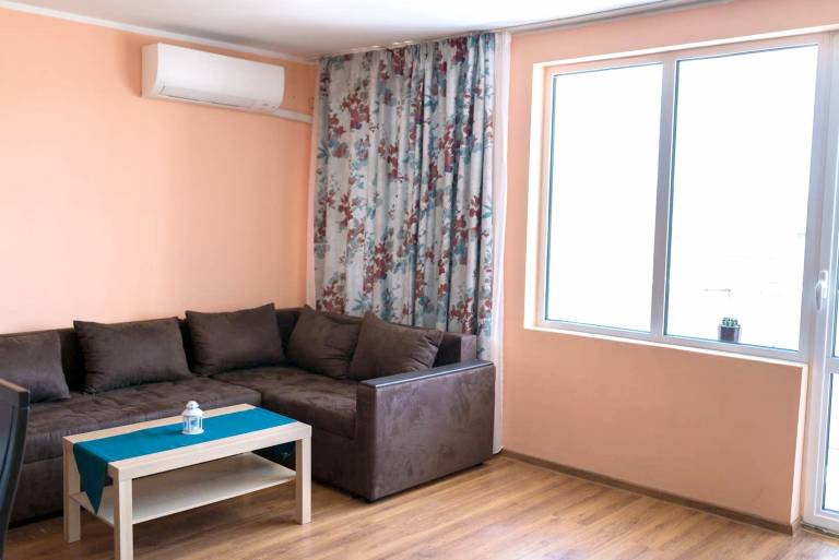 Apartment Varna Center