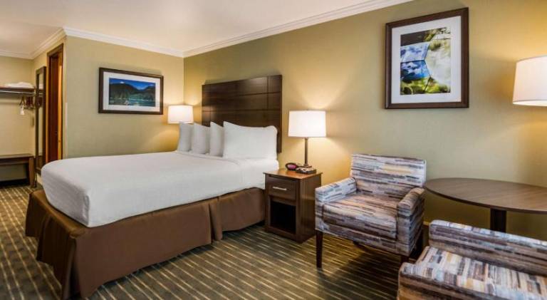 Best Western Holiday Hotel — photo 5
