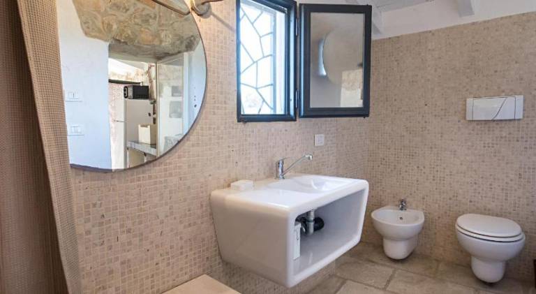 House with jacuzzi | Pets are welcome — photo 2