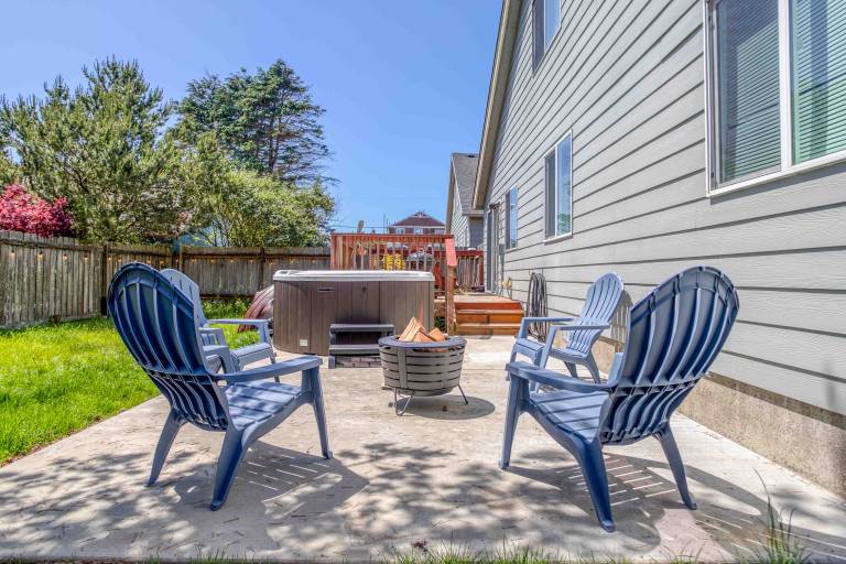 Coastal Charm — photo 4