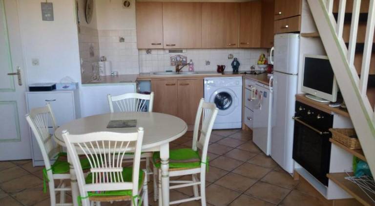 Apartment with 2 rooms for 5 persons — photo 4
