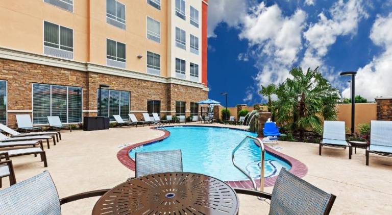 Clarion Hotel The Colony - Plano West — photo 5
