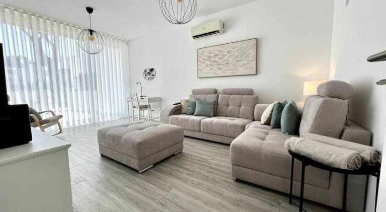Fully equipped holiday apartment with pool & yard | Pets allowed — photo 2