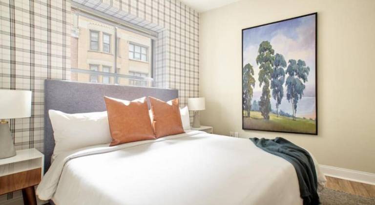 FIDI 2 Bedroom with Keyless Entry and Fully Furnished in Cambridge, MA