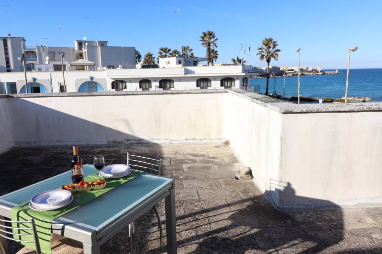 Holiday apartment with patio | Sea view — photo 4