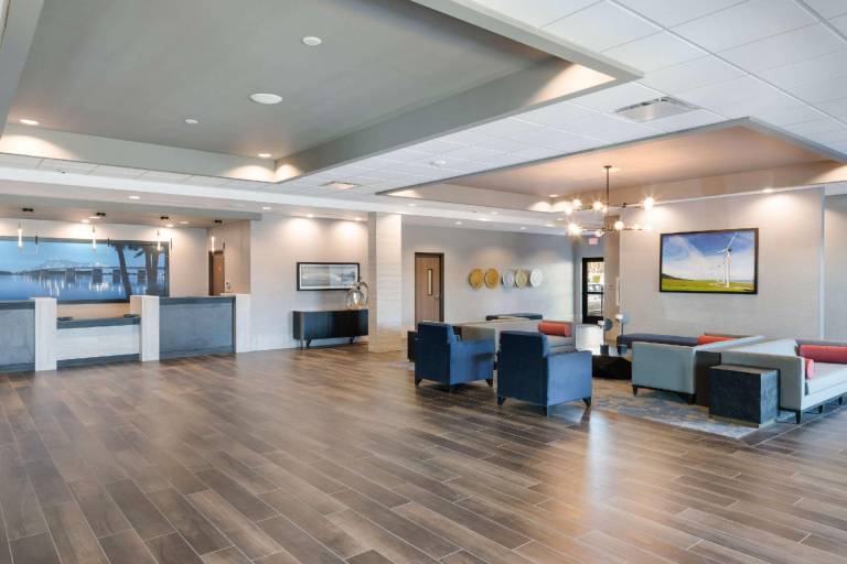 Comfort Suites Kennewick at Southridge — photo 4
