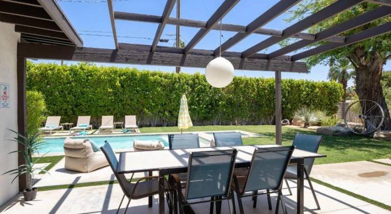 Vacation home with pool | Dogs allowed — photo 3