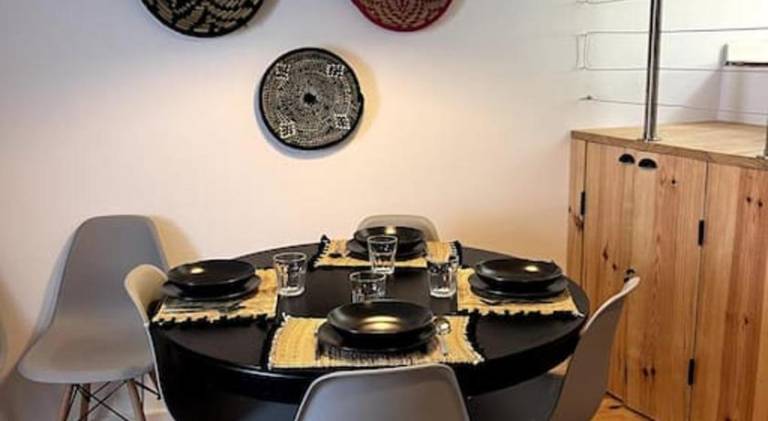 Fully equipped chalet with garden, private pool & patio | Pet-friendly — photo 3