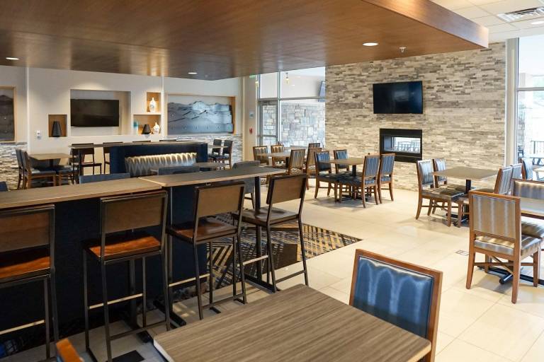 Holiday Inn Express And Suites Denver - Aurora Medical Campus By IHG — photo 4