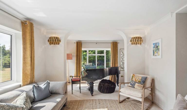 House  Marlow