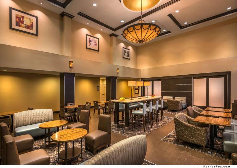 Hampton Inn & Suites Reno — photo 3