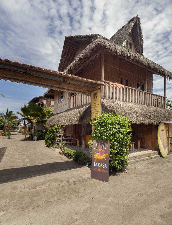 La Casa Mompiche
