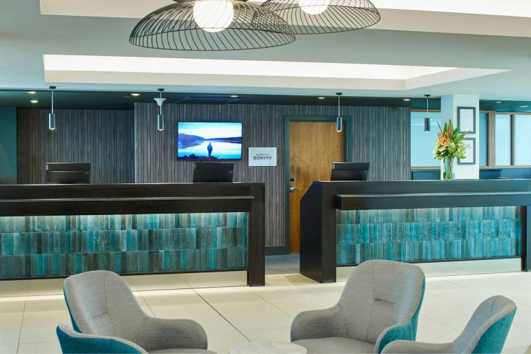 Courtyard by Marriott London Gatwick Airport — photo 5