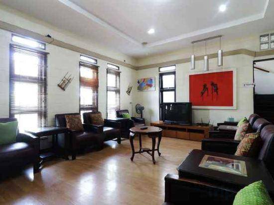 Rumah Tawa Guesthouse 1 in Bandung