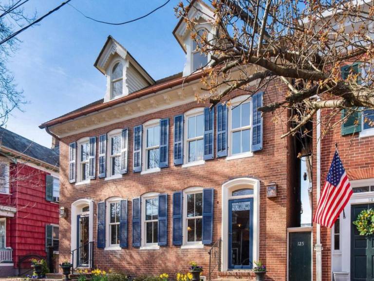 House  Chestertown