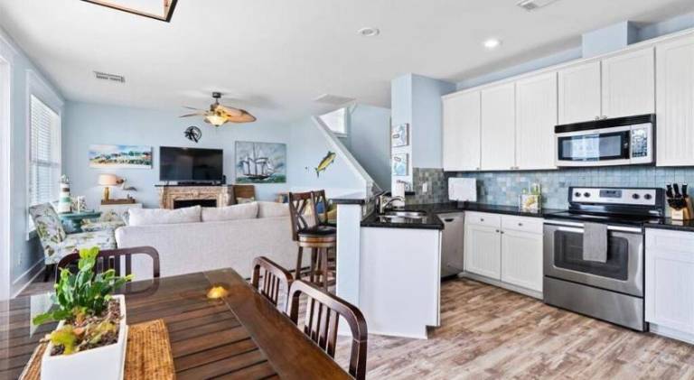 Fully equipped house with barbecue, heated pool & jacuzzi | Close to the beach | Good for workation | Pet-friendly — photo 3