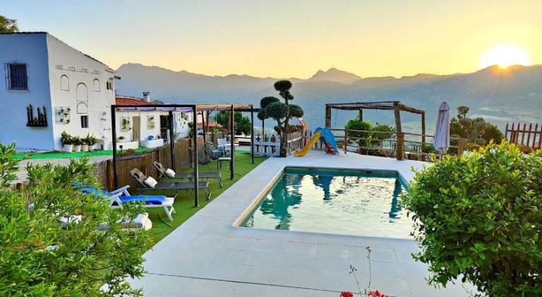 House with barbecue, yard & private pool | Dogs allowed in Ronda
