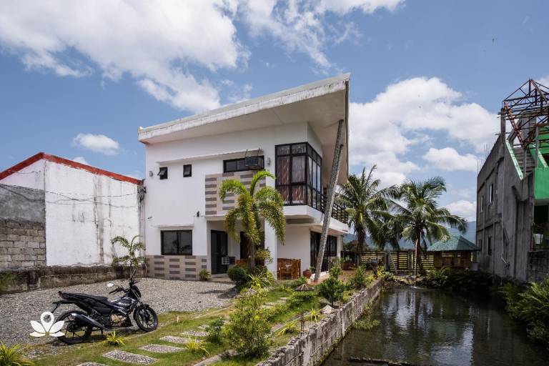 ZEN Rooms Casa Herminia Baler — photo 5