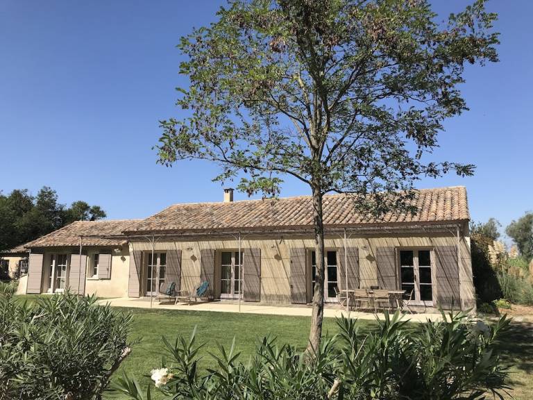 Longère Salin de Giraud