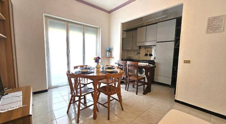 Apartment with 1 room for 4 persons — photo 4