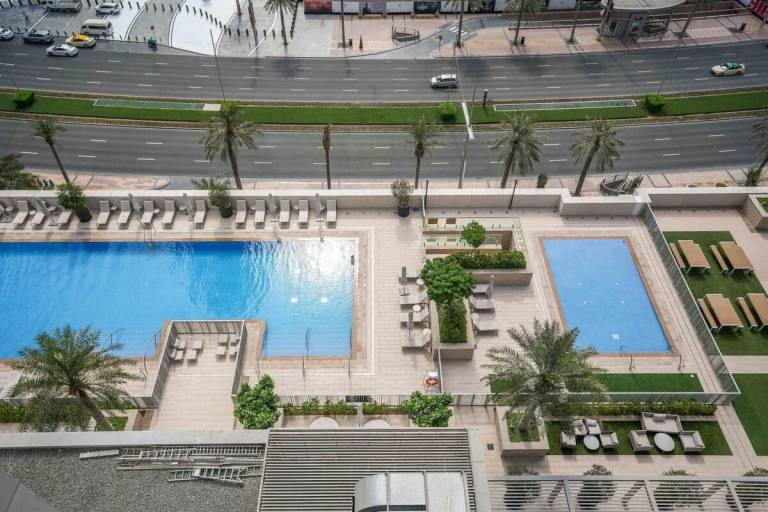 House with pool, garden & sauna | Near Burj Khalifa — photo 5