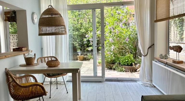 Rental apartment with patio & garden — photo 3