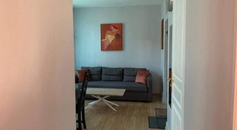 Apartment with BBQ & patio — photo 3