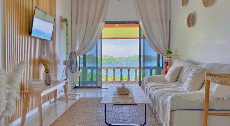 Sea Dreamer Ao Yon Beach House in Rawai