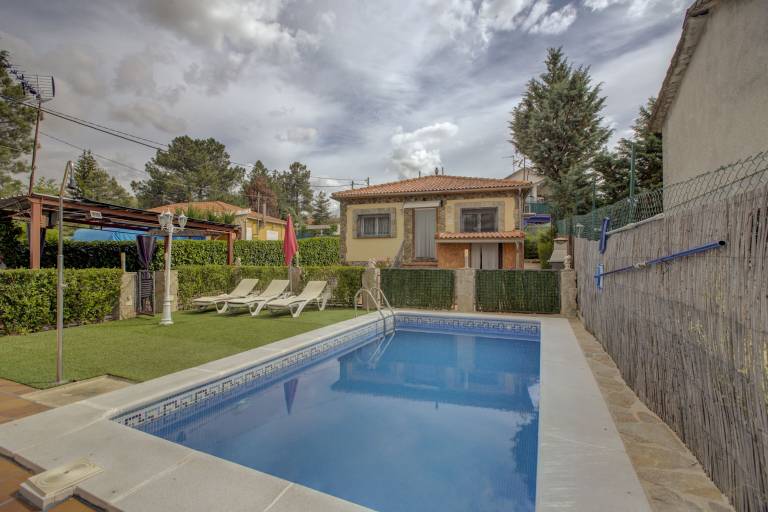 Casa rural Zarzalejo
