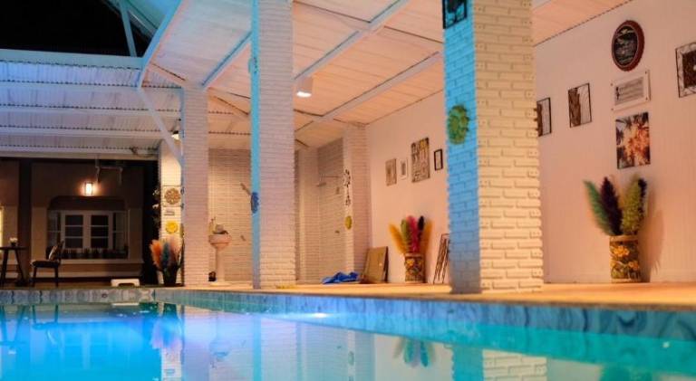 Holiday apartment with yard, patio & pool — photo 2
