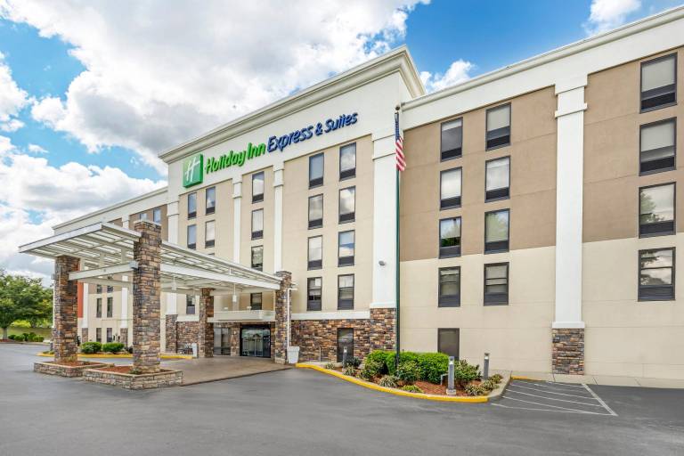 Holiday Inn Express & Suites Antioch By IHG